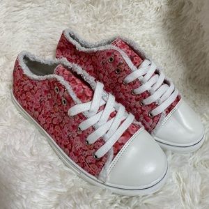 New Women’s 8.5 Floral Print Canvas Shoes, Casual Lace Up Sneakers